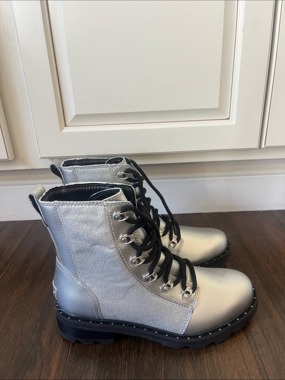 NWT SOREL Silver Metallic Lace-Up Combat Boots - Picture 3 of 7